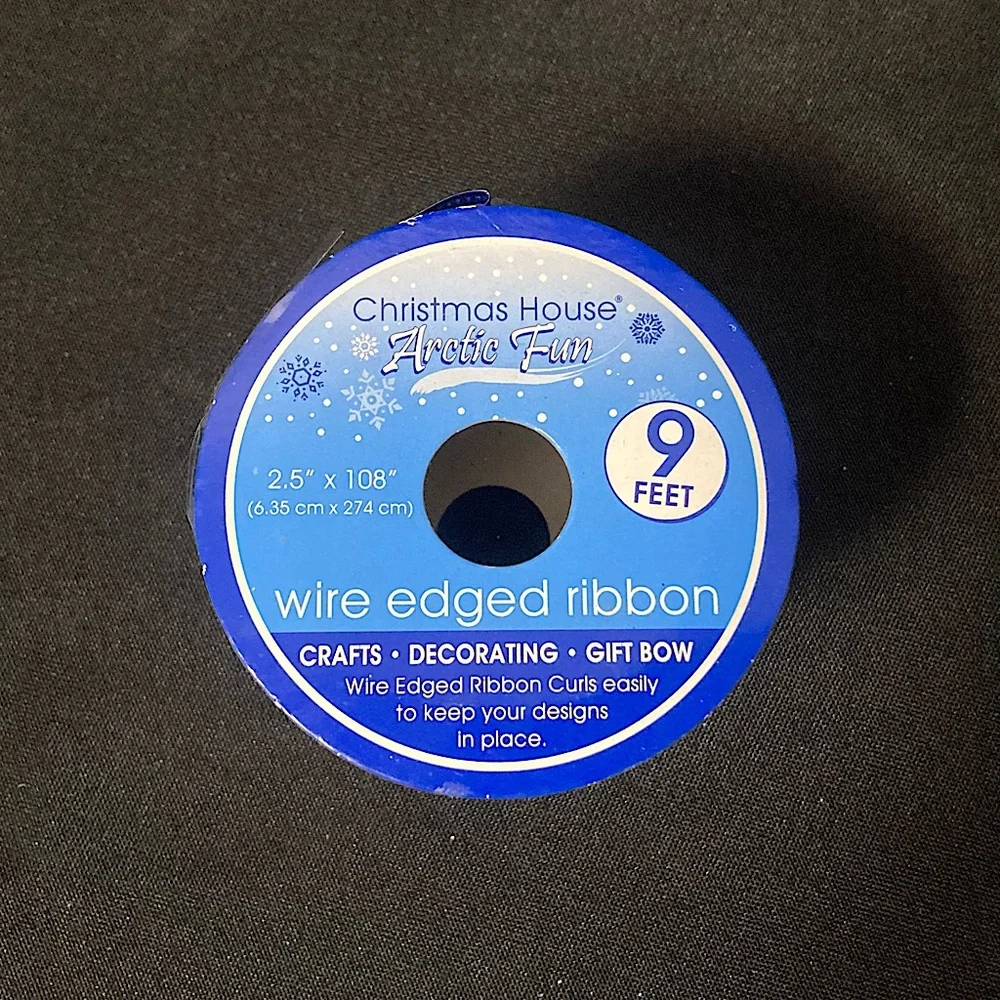 ⭐️ Christmas House Glittery Blue Snowflake Wire Edged Craft Ribbon 2.5” x 108”